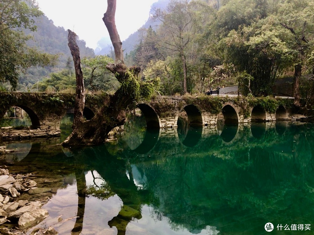 云窍旁通吞日月，烟萝倒拔挂虹霓 ——黔行于崇山峻岭间