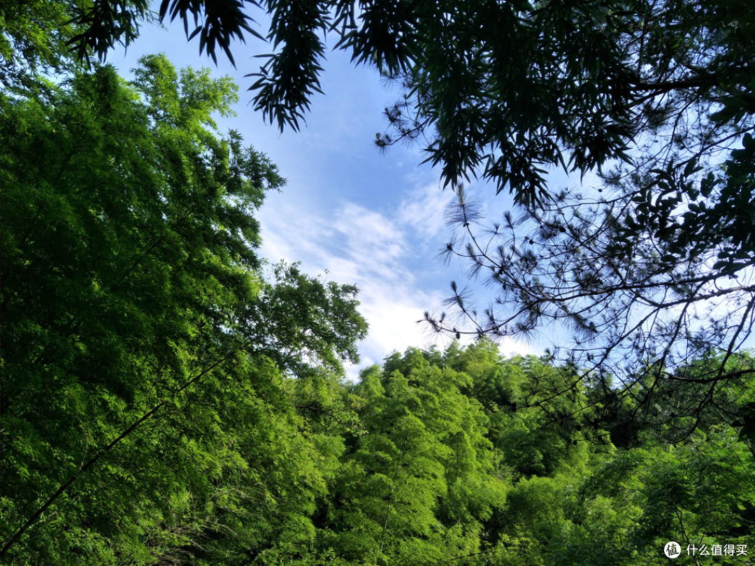 夏季旅行徒步清爽、防晒装备618选购推荐,迪卡侬隐藏款防晒神衣、OSPREY骇客等值得买好物清单