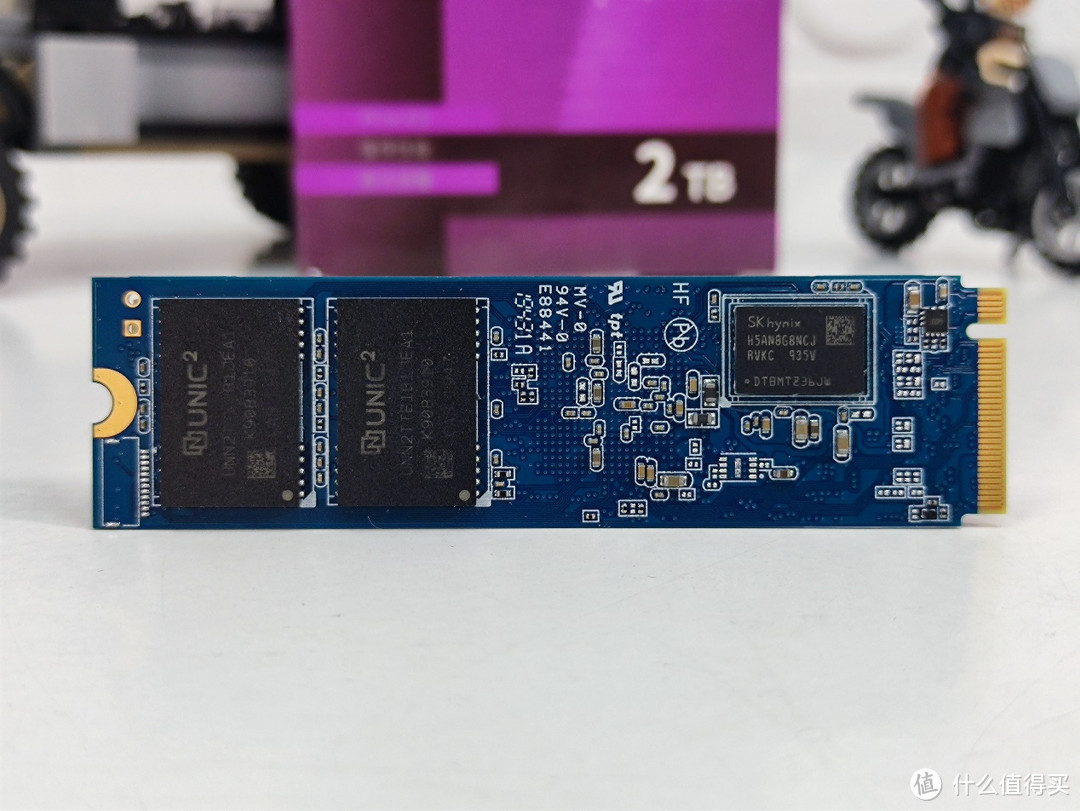 PCIe4.0固态硬盘入门尝鲜之选，紫光P400评测