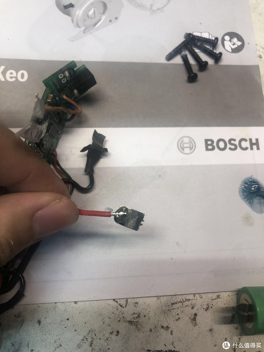 博士 bosch XEO 3.6V锂电  无线 切纸机 电剪刀 切割机 &12V 锂电锤 拆机