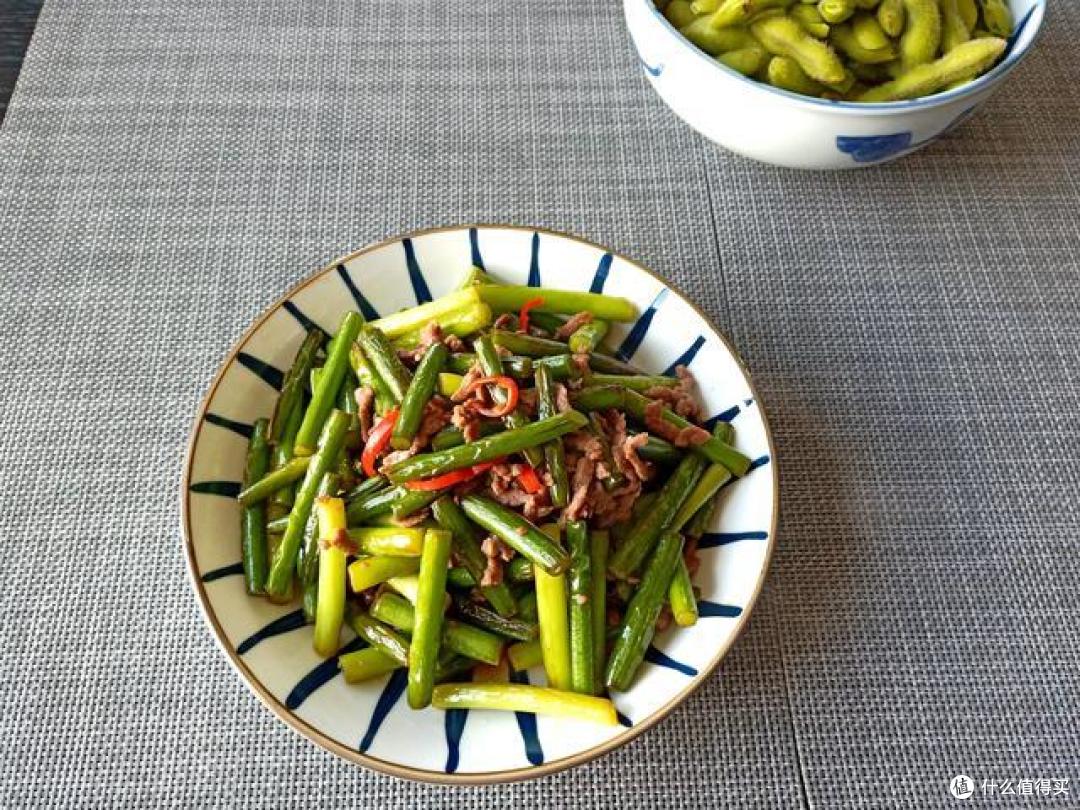 我家的“精致”午餐走红朋友圈,认真吃饭,人生赢家