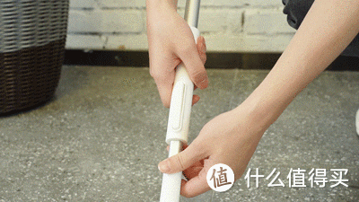 地面顽渍一纸带走,探索立体除尘拖把的洁净秘密
