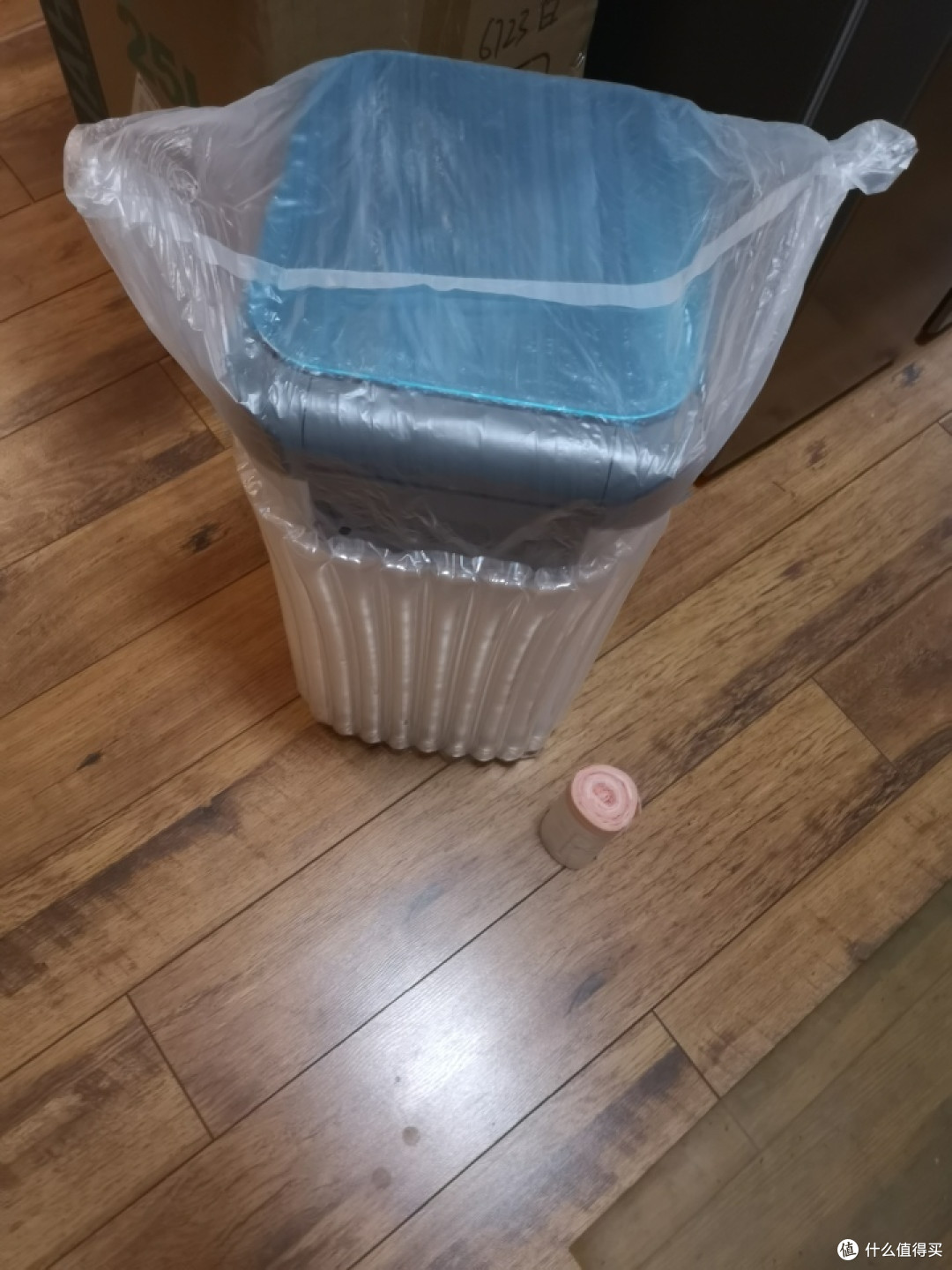HP/华萍可压缩垃圾桶 25L开箱测评