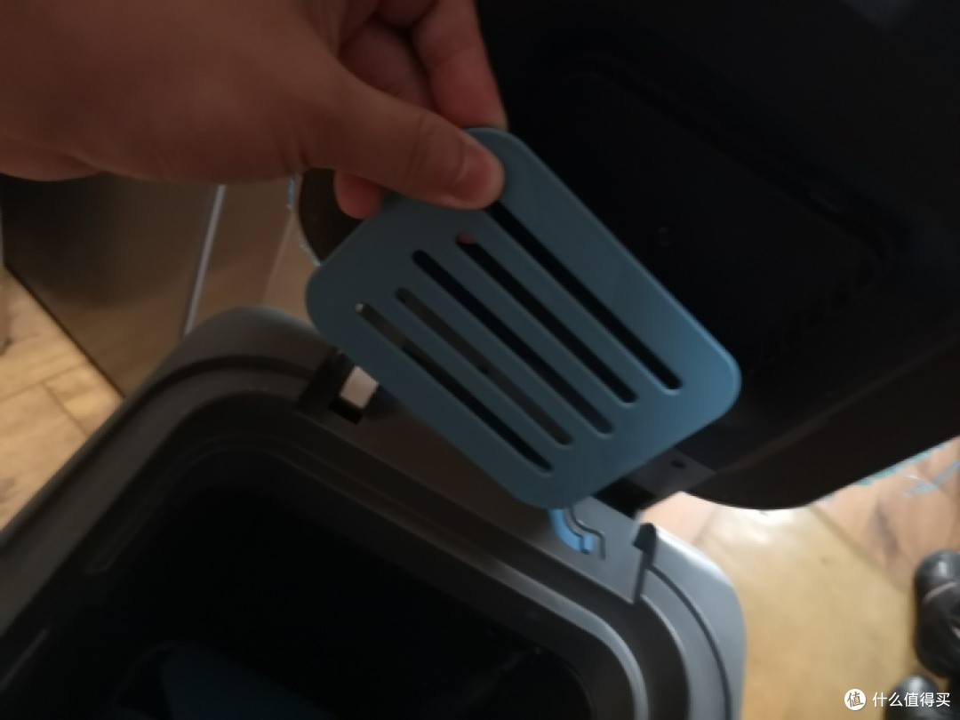 HP/华萍可压缩垃圾桶 25L开箱测评