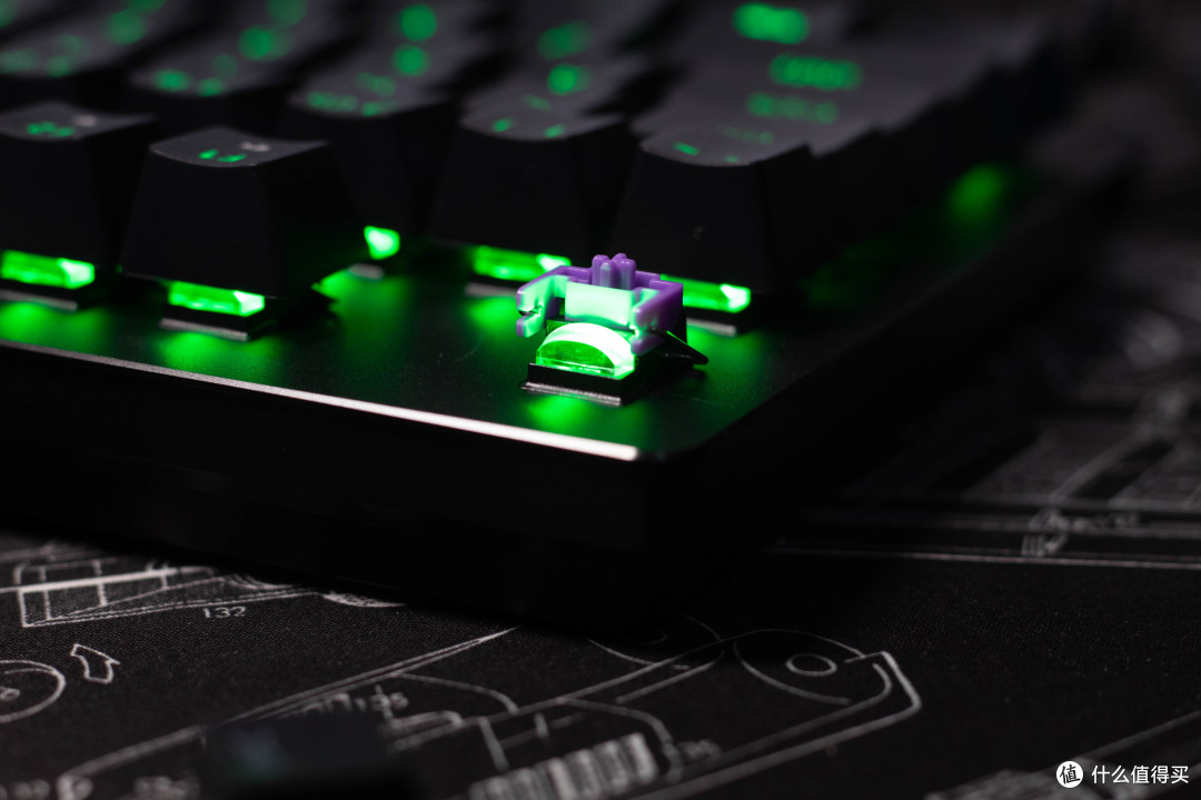 外设篇七by16每颗按键都是平衡杆手感岂不炸雷蛇裂魂光蛛紫轴标准版小