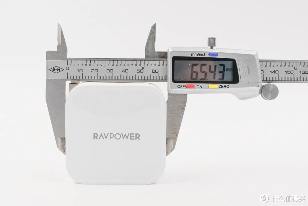 拆解报告：RAVPOWER 90W双USB-C口PD快充充电器RP-CPCN001