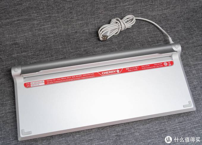Cherry MX BOARD 8.0 机械键盘&Cherry MC 8.1 RGB游戏鼠标评测