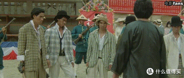怀念那些年暑假录像厅里的欢笑声和惊呼声-你不能错过的11部成龙经典动作电影