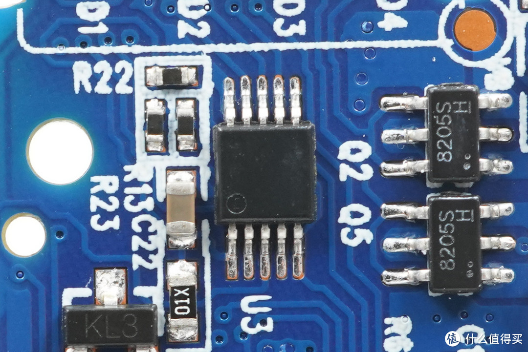 拆解报告：ROMOSS罗马仕10000mAh 22.5W双向快充移动电源