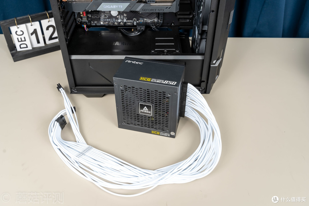 外观精致，性能强大、3700X+1660Super的高U低显装机 体验