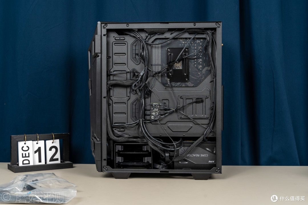 外观精致，性能强大、3700X+1660Super的高U低显装机 体验