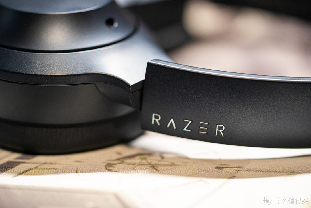 没有灯你还爱我嘛？——Razer Opus雷蛇寂星鲨头戴式主动降噪耳机评测