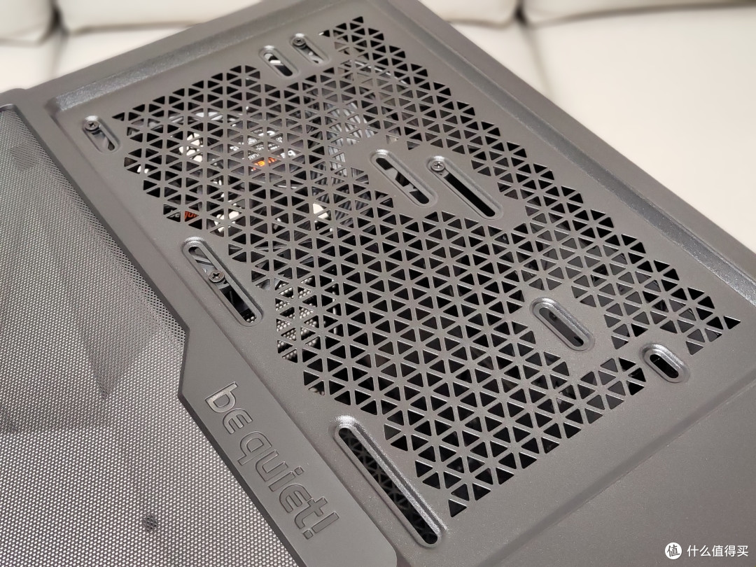 RGB、静音,我全都要:be quiet! PURE BASE 500DX 机箱 上手体验