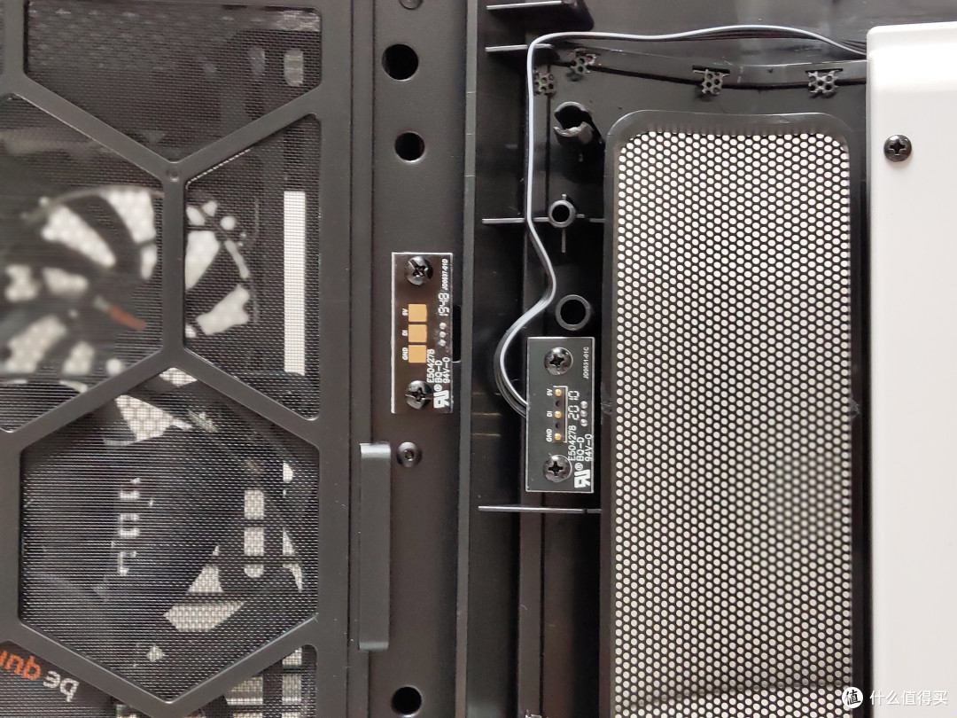 RGB、静音,我全都要:be quiet! PURE BASE 500DX 机箱 上手体验