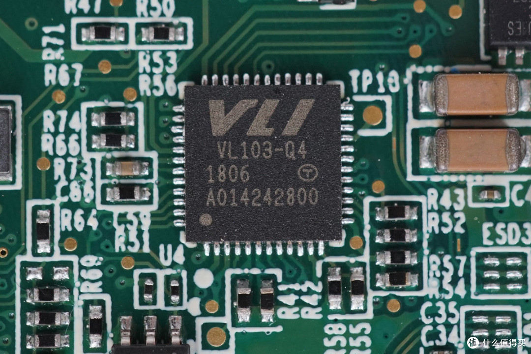 拆解报告:ASUS华硕Type-C 五合一多功能扩展坞ADSU001