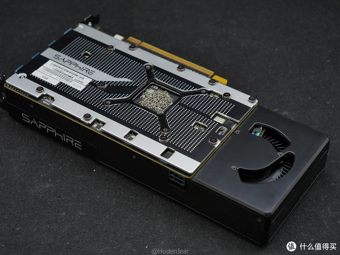 捡垃圾i3 9100f+RX470 装机,仅需1500就能玩3A!