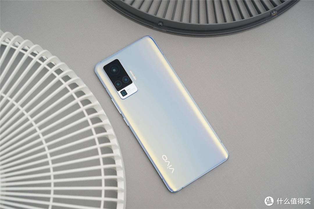 vivo X50 Pro深度评测：微云台超感光主摄能给我们带来些什么？