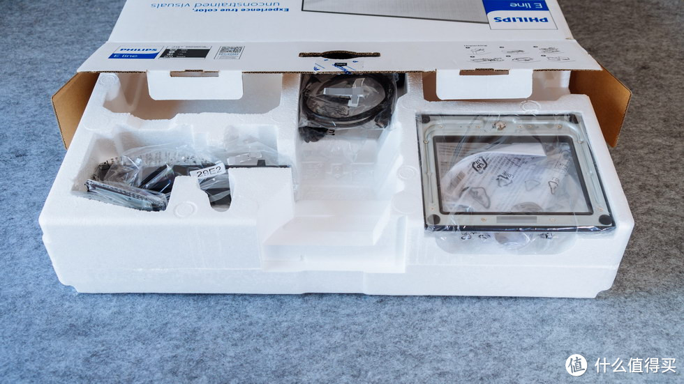 全能型入门级带鱼屏,飞利浦海翼三微边292E2E显示器上手体验