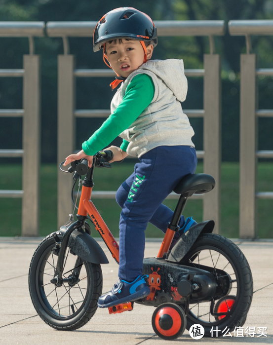 宝宝的新座驾—迪卡侬14寸btwin儿童自行车（机器人罗伯特款）