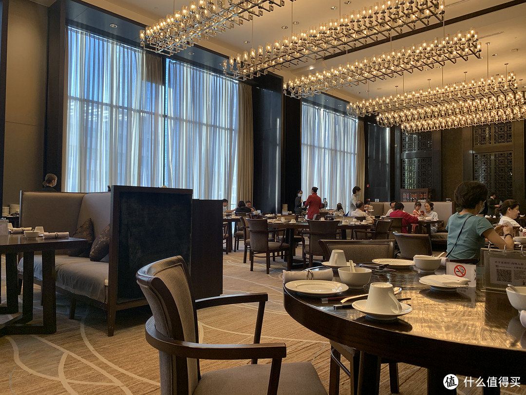 人均100在希尔顿吃到饱,五星级酒店再也不贵了