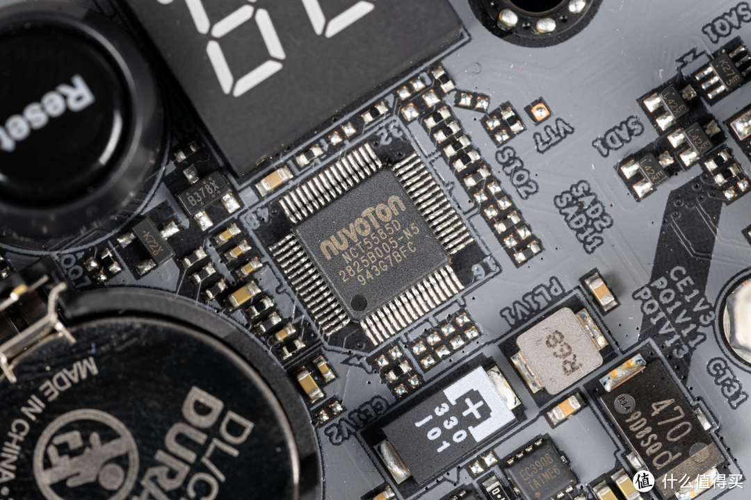 能上 Xeon 的 LGA1200 主板，华擎 W480 Creator 拆解评测