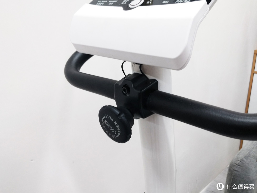 轻松搞定全家的训练量,锐步JET100健身车使用展示