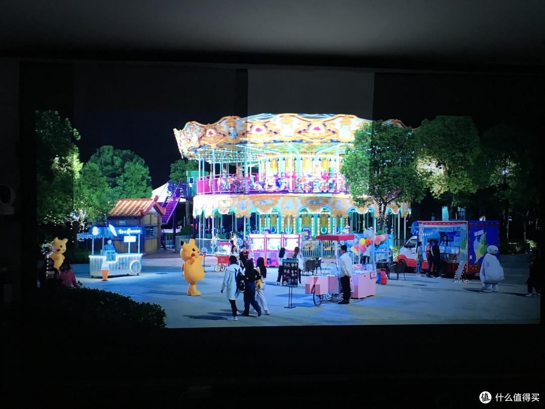 关于短焦 or 中长焦幕布的选购杂谈 —— 附不同幕布对比