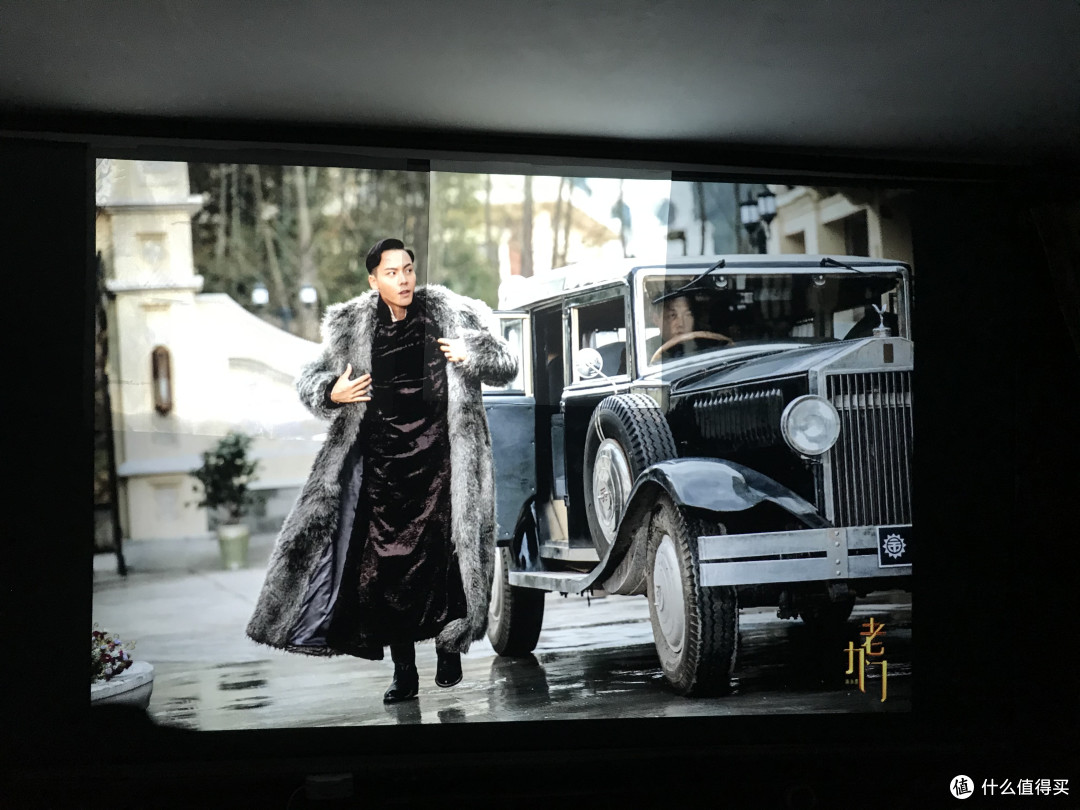 关于短焦 or 中长焦幕布的选购杂谈 —— 附不同幕布对比