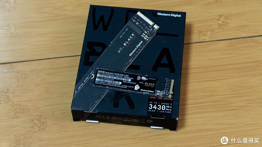 西部数据（Western Digital）500GB SSD固态硬盘 M.2接口(NVMe协议)WD_BLACK SN750