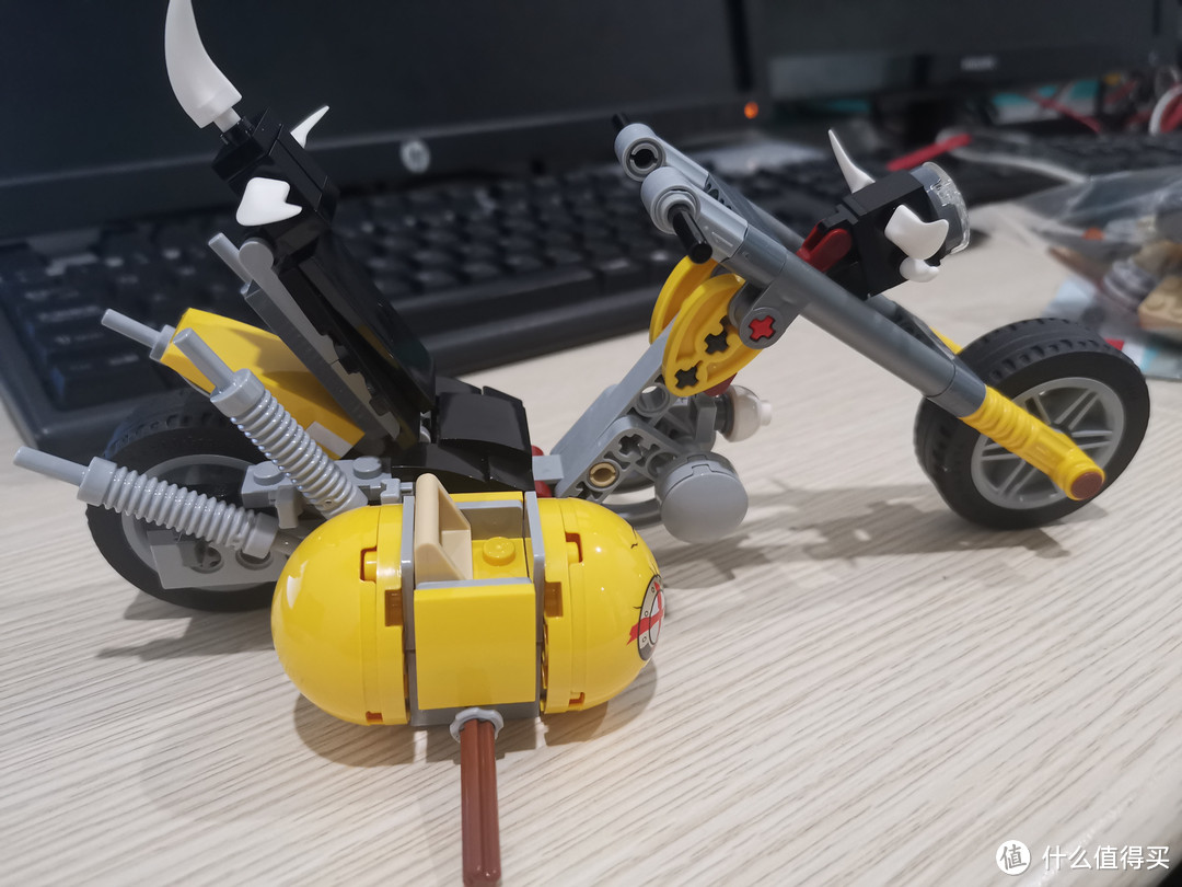 LEGO 75977 守望先锋之狂鼠和路霸