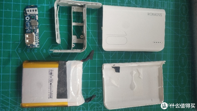 罗马仕充电宝10拆解