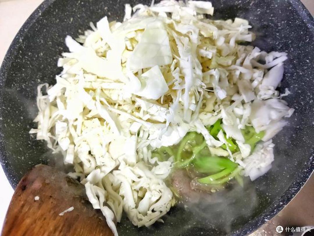 便秘最怕这食材,5毛钱一斤,隔三差五吃,相当于给肠道大扫除!
