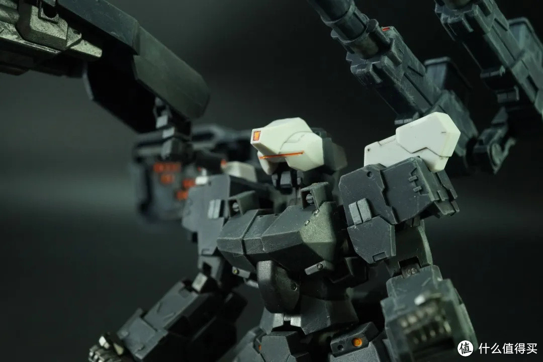 寿屋 FRAME ARMS XFA-01 黑榴雷改：RE