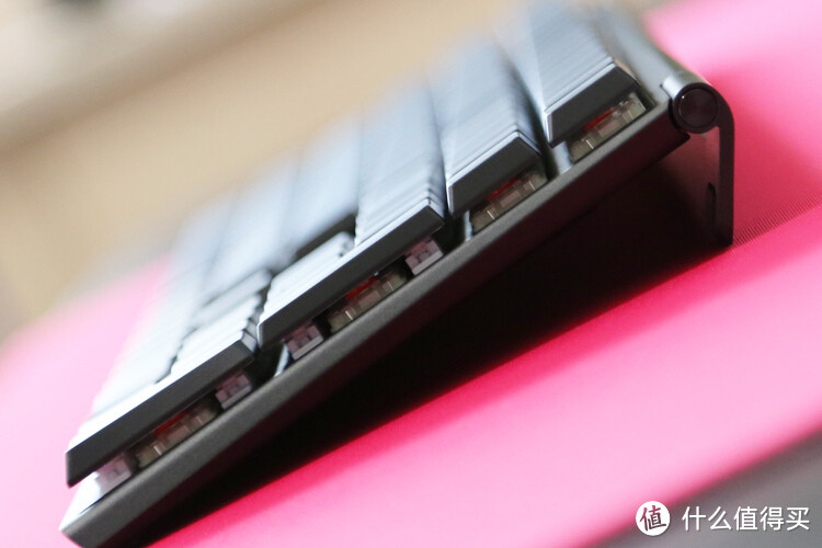 情怀与匠心的完美相遇:樱桃MX 10.0超薄机械键盘体验cherry mx board 10.0