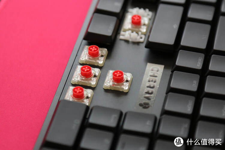 情怀与匠心的完美相遇:樱桃MX 10.0超薄机械键盘体验cherry mx board 10.0