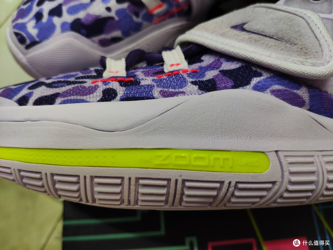 荧光色ZOOM