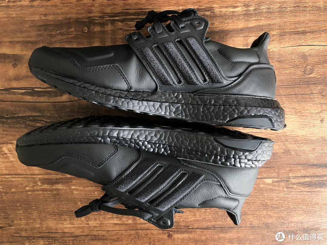 阿迪达斯UltraBOOST leather开箱