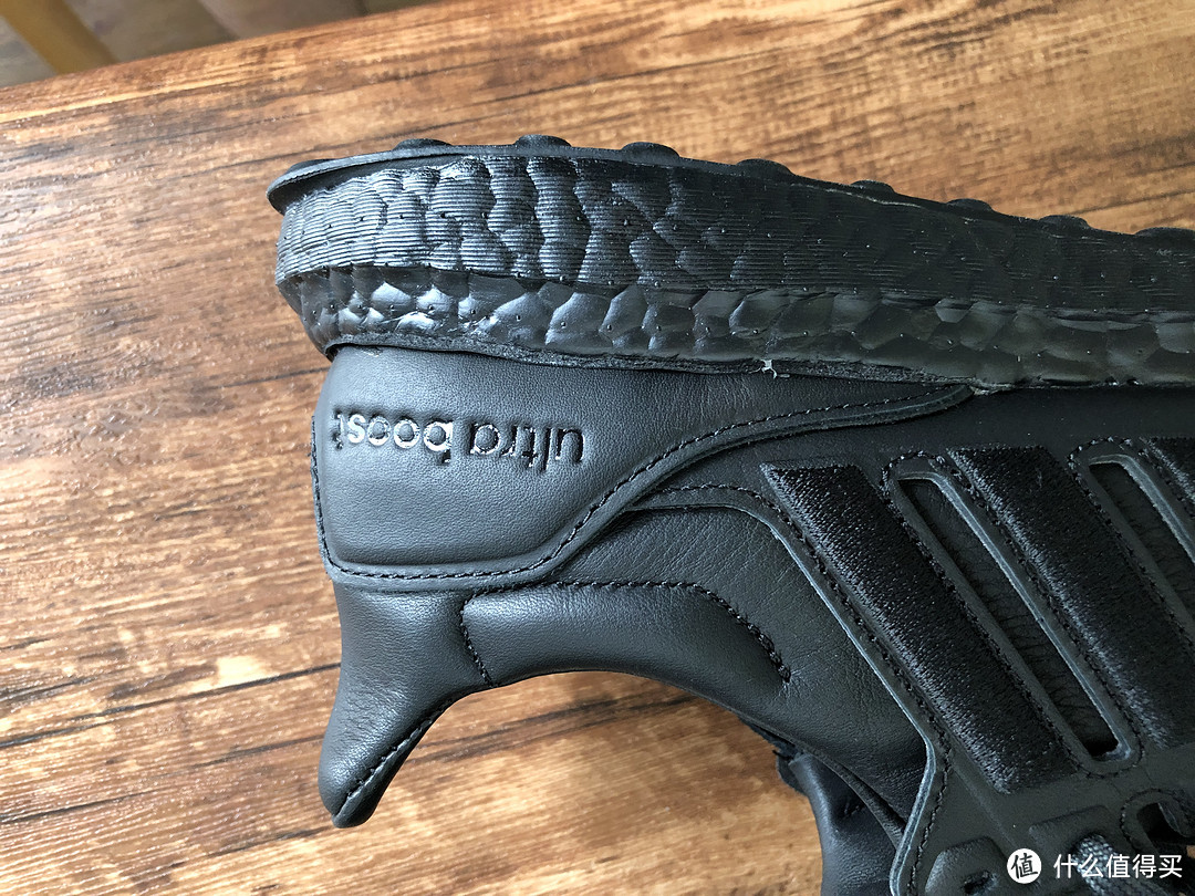 阿迪达斯UltraBOOST leather开箱