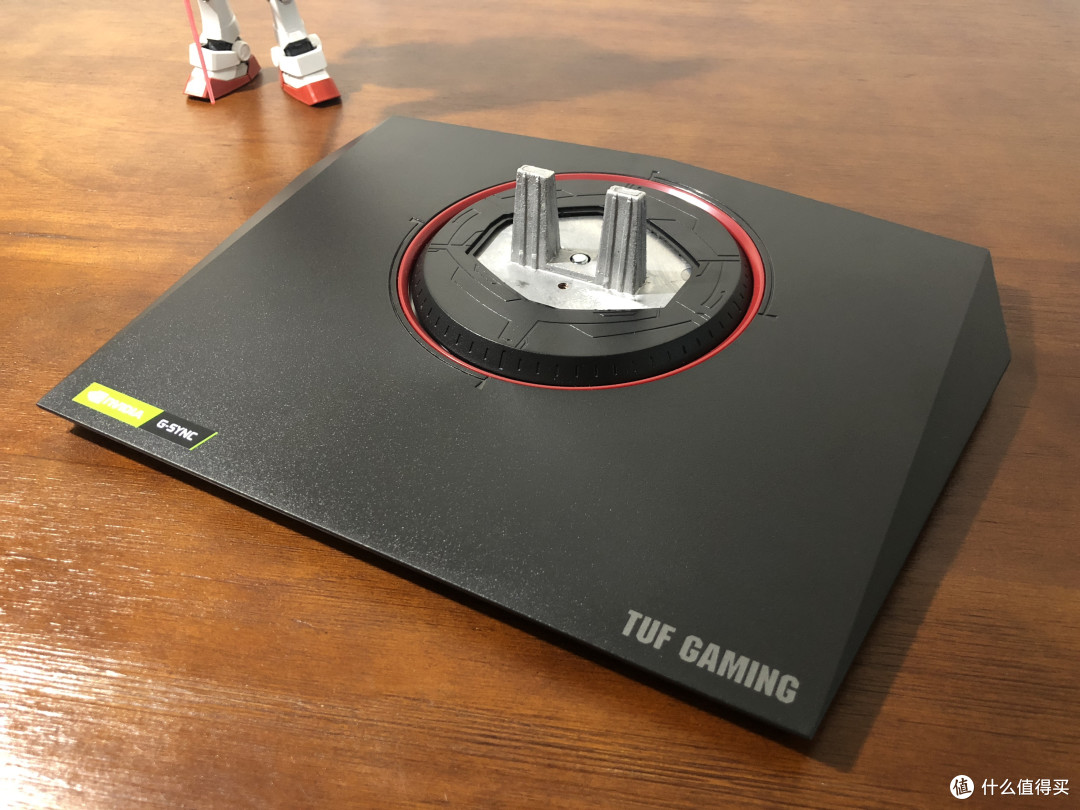 第一台显示器,华硕TUF Gaming VG27AQ 27寸2K显示器开箱