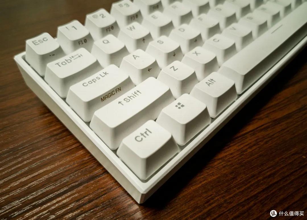键盘评测｜小配列也能玩转RGB：Anne Pro 2评测（JRS玩机社）