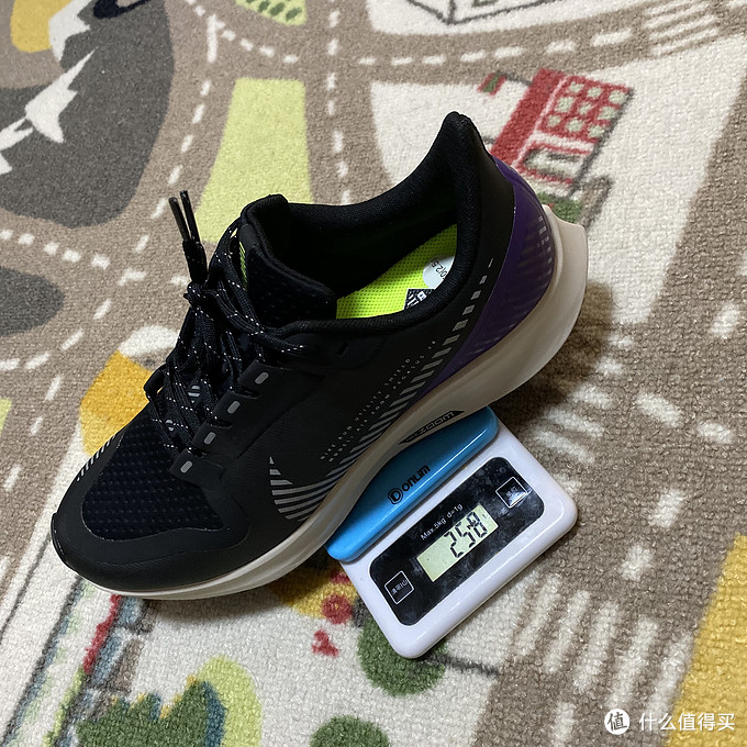 应付黄梅雨季买的Nike AIR ZOOM PEGASUS 36 SHIELD