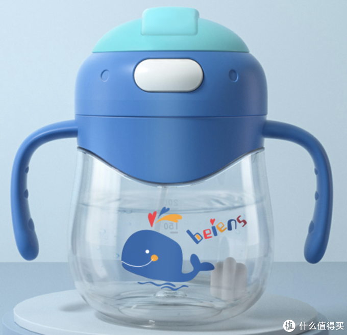 夏天让宝宝多喝水,不同月龄宝宝的水杯如何选?