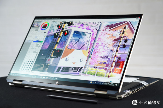 轻薄变形本下的“金属暴力美学” 惠普Spectre x360 15笔记本评测