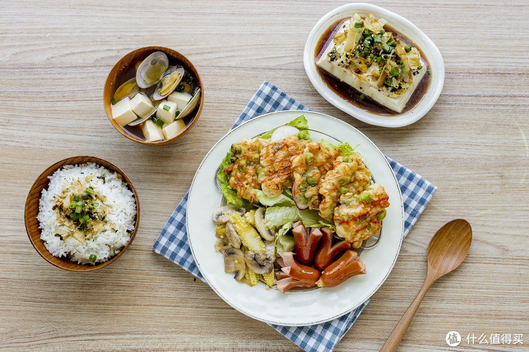 毛豆炸鱼饼+拌豆腐