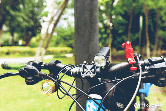 夜骑中最长的亮点--迈极炫RN1500川藏定制款自行车灯