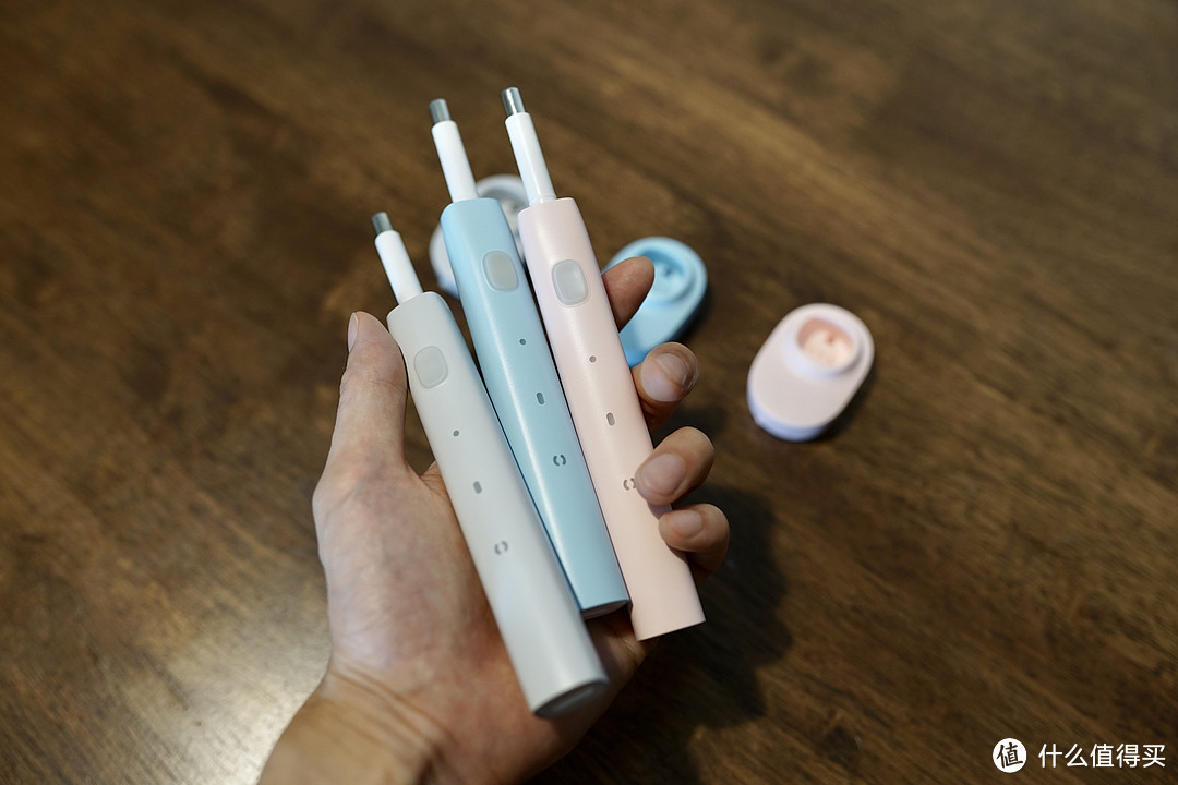 手动牙刷的价格,轻松电动的体验——inncap云洁电动牙刷PT01轻众测