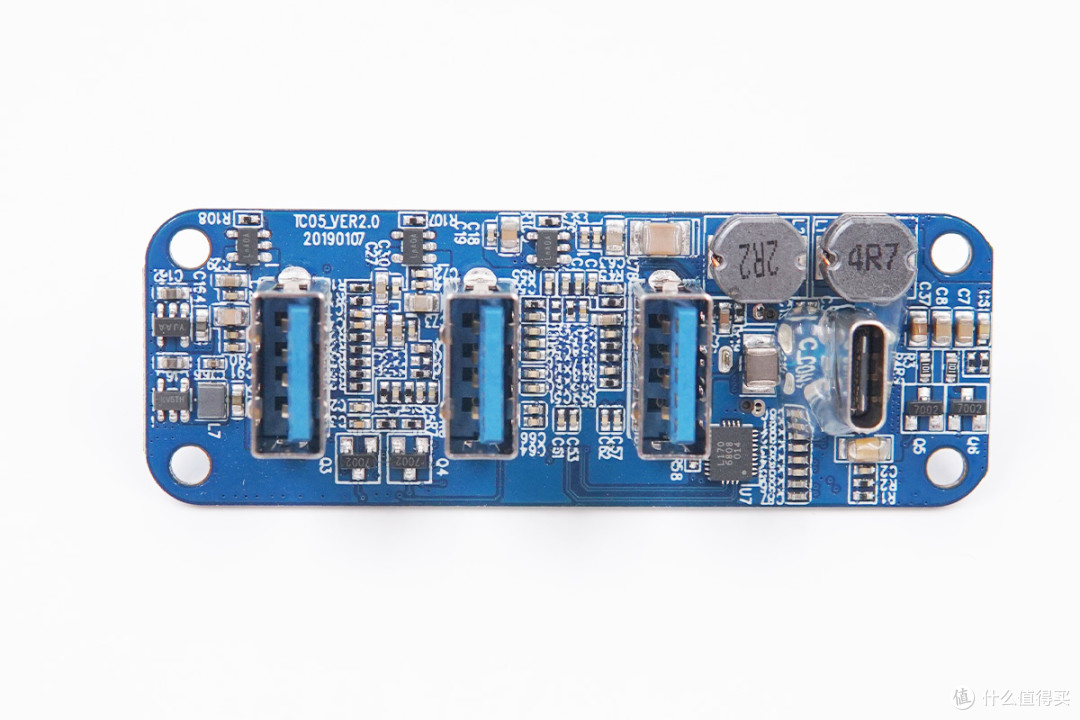 拆解报告:Geva 3A1C四口多功能拓展坞TC05