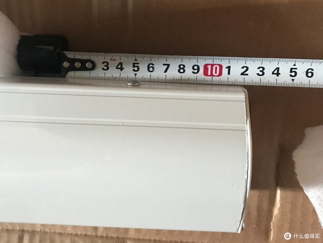 升级抗光拉线幕 —— 反光布 白玻纤详细对比