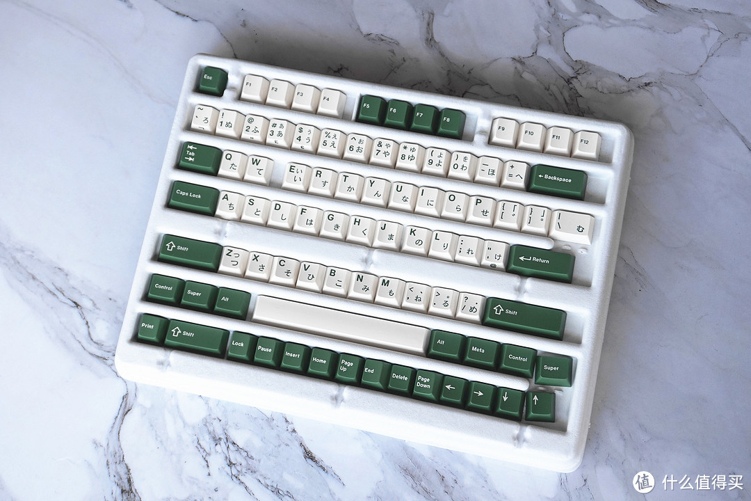 这套键帽顶三把ikbc？—GMK Camping R2二色键帽开箱体验