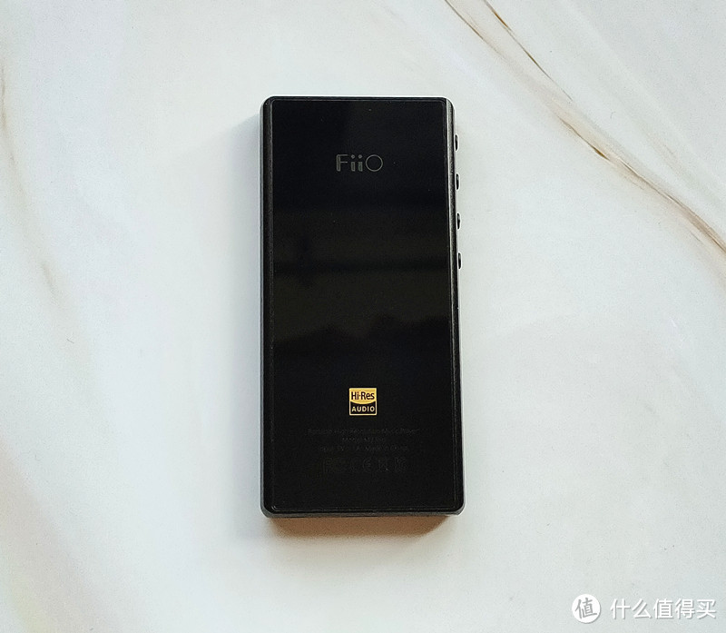 给学生党准备的HIFI无损DSD便携播放器：FiiO M3 Pro开箱简晒